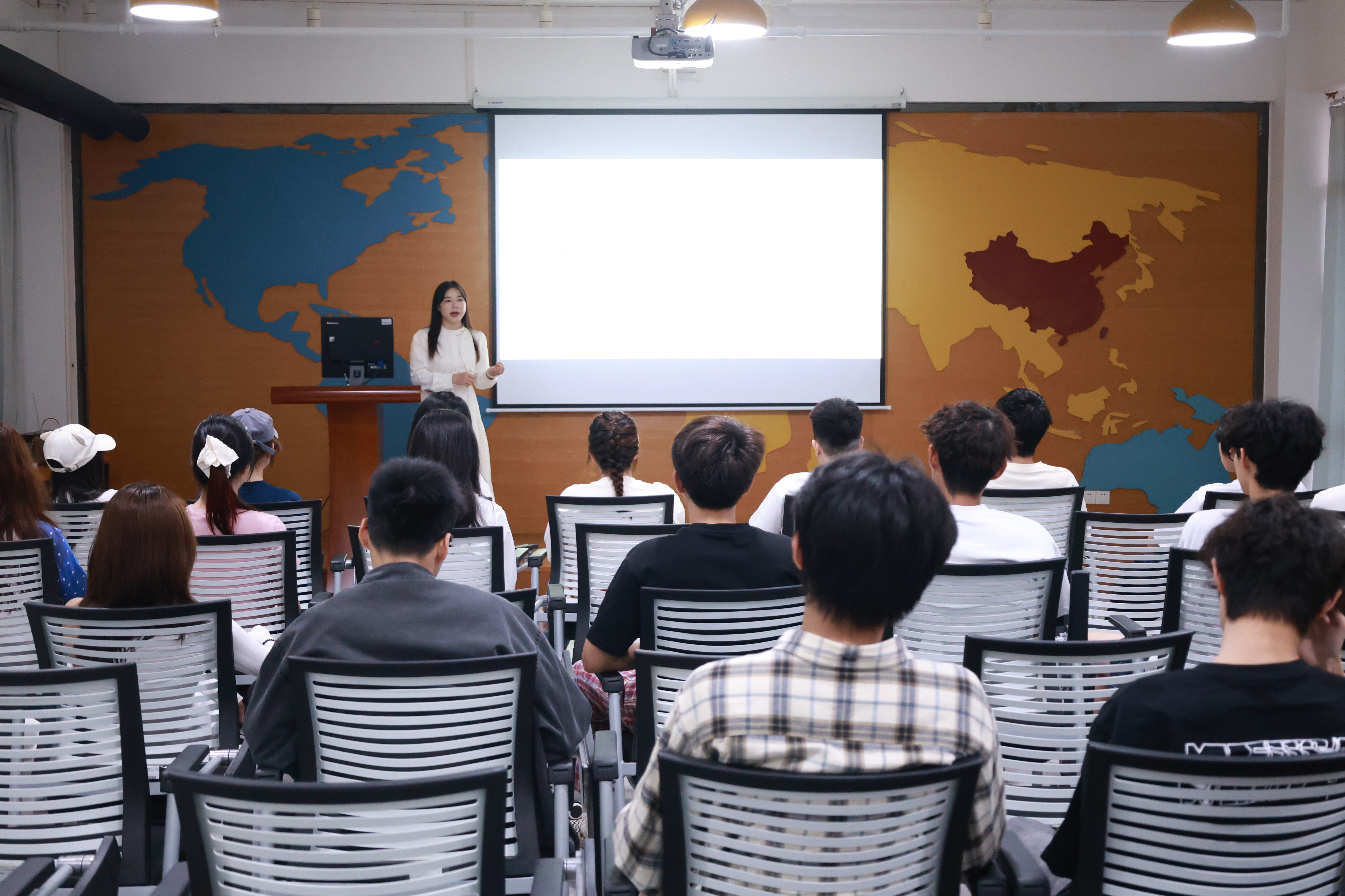 校团委开展短视频创作专题培训-广州城建职业学院-团委网站